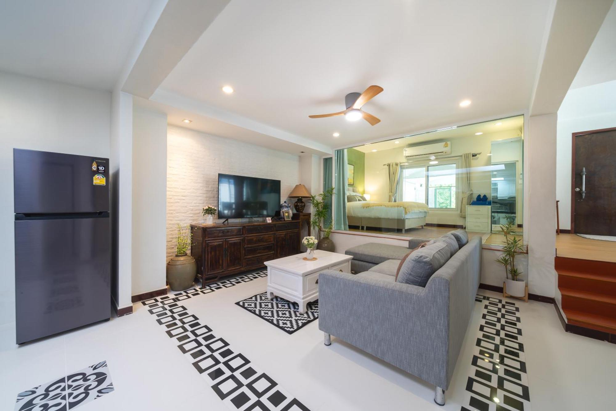 Bangla Private Pool With 4 Design Villa Patong